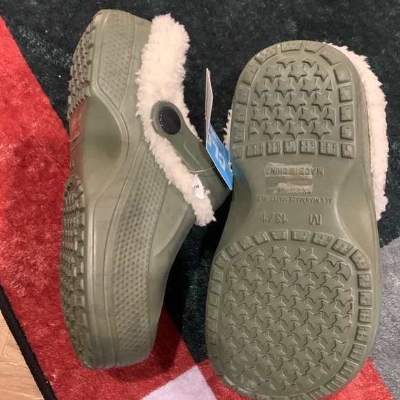 Clogs - Picture 4 of 4